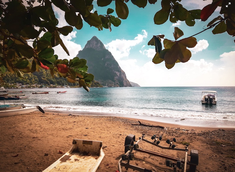 Baia di Pitons